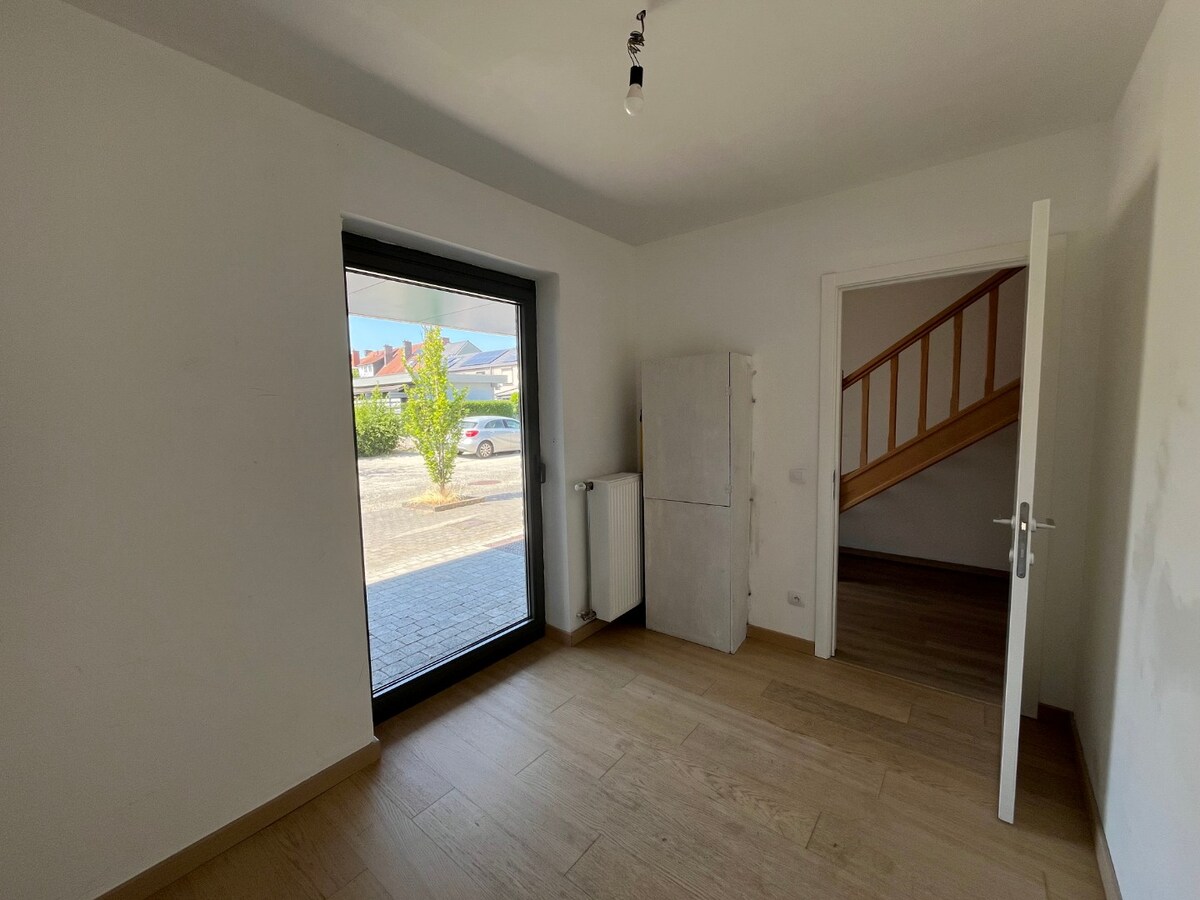 Centrumwoning met tuin, terras én ondergrondse parkeerplaats. 
