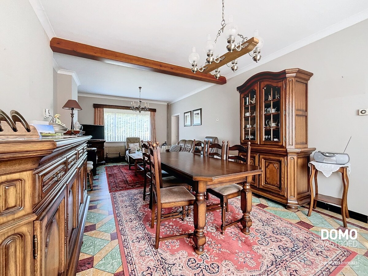 Uniek en idyllisch gelegen woning te Alken. 