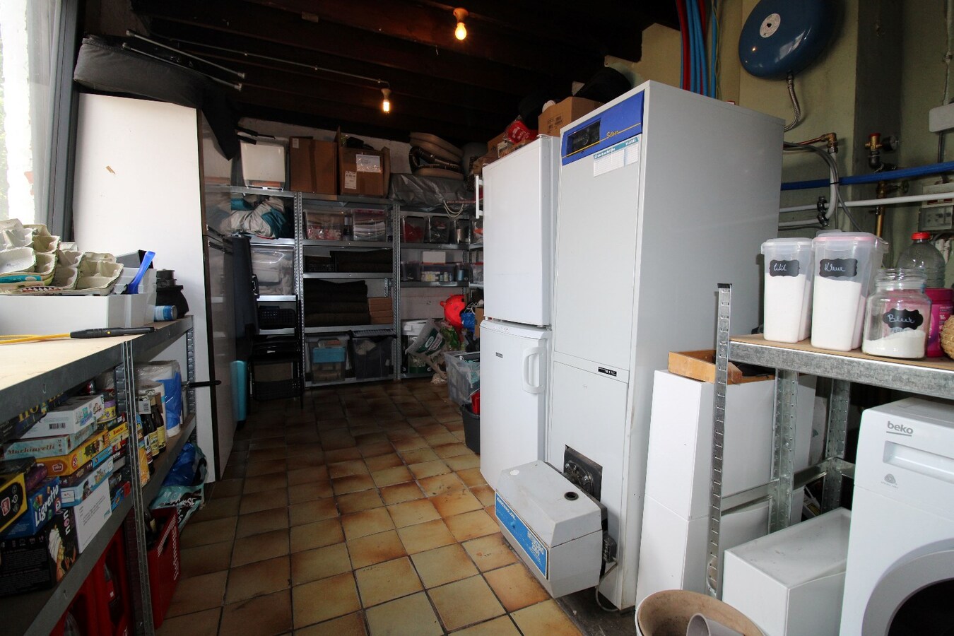 Gezellige gerenoveerde woning op een perceel van 8 are 