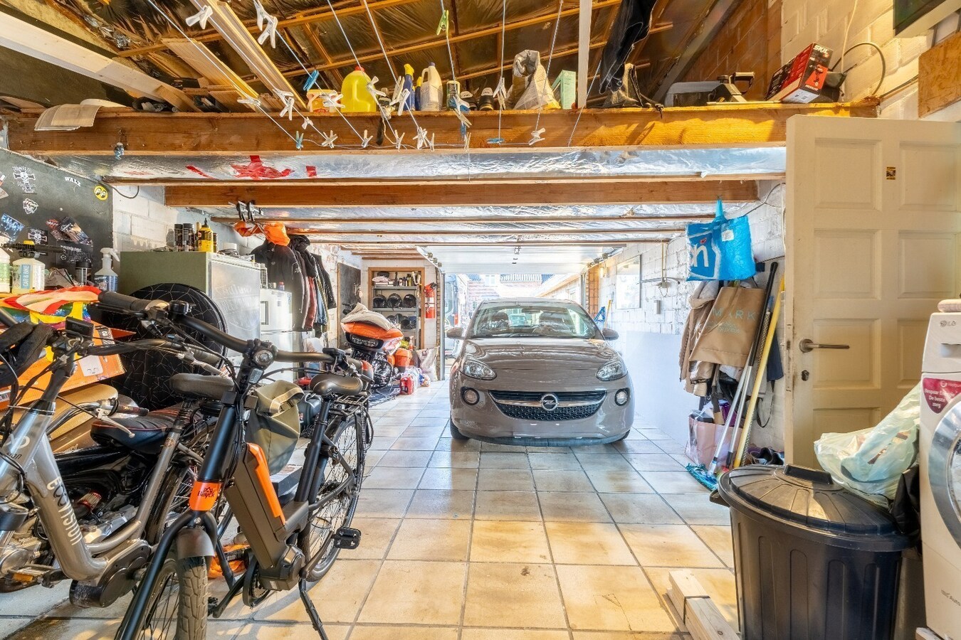🏡 Te koop in Houthulst – Ruime open bebouwing op 600 m² met grote garage 