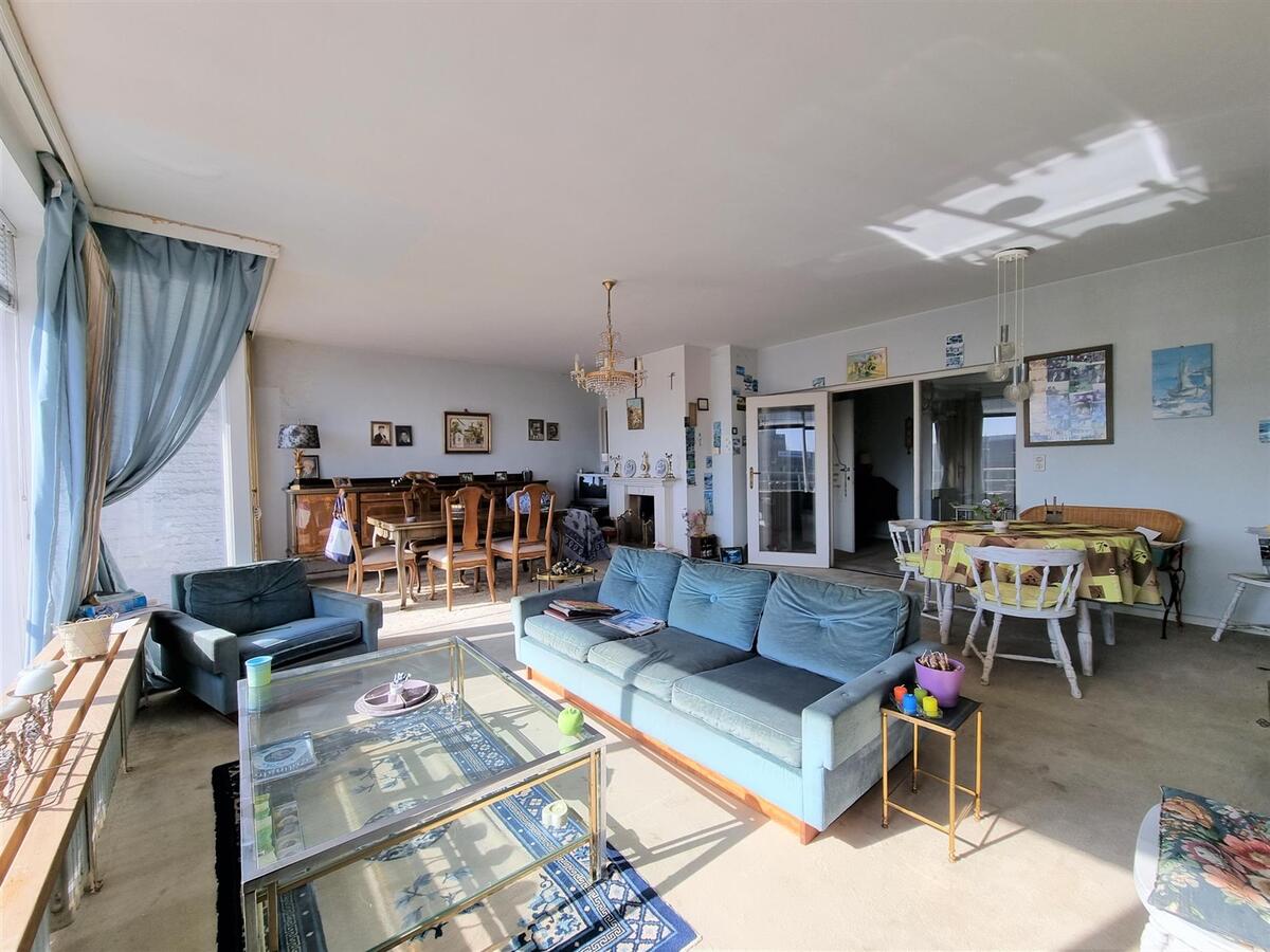 Zeer ruim, te renoveren appartement van 114m² met prachtige zichten - Zeebrugge 