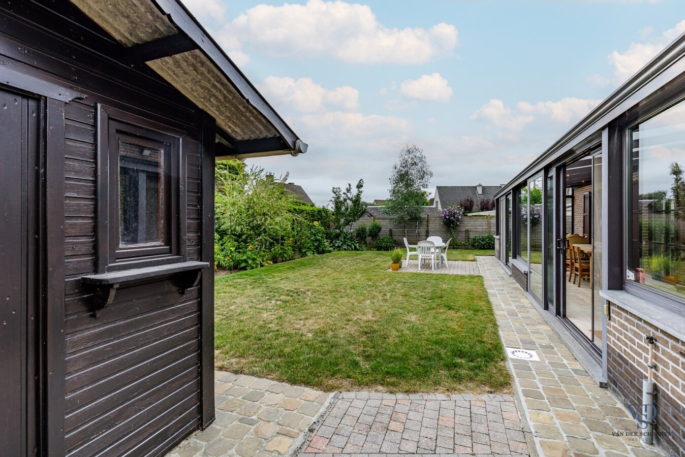 Bijzonder ruime (295m²) gezinswoning in Asper 