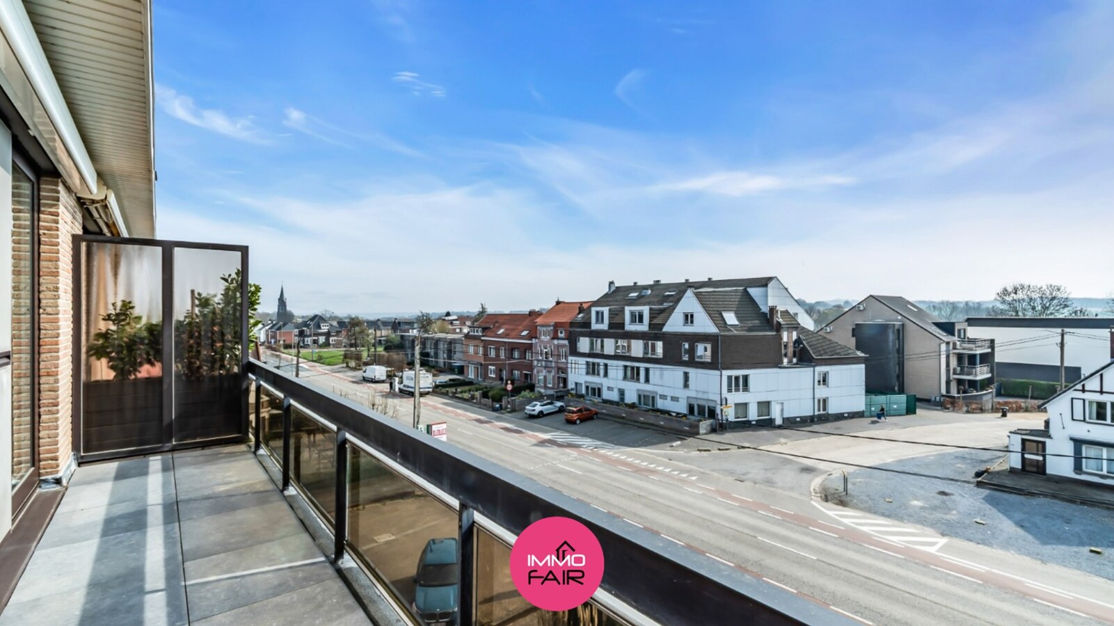 Modern, instapklaar appartement met dubbel terras vlakbij Maastricht 