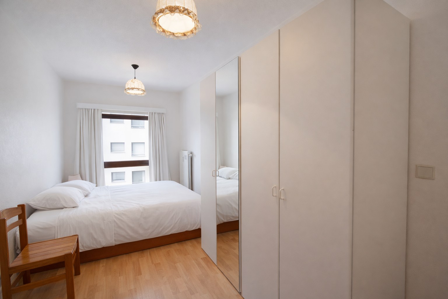 Instapklaar 2-slaapkamerappartement met frontaal zeezicht (72 m²) te Nieuwpoort! 