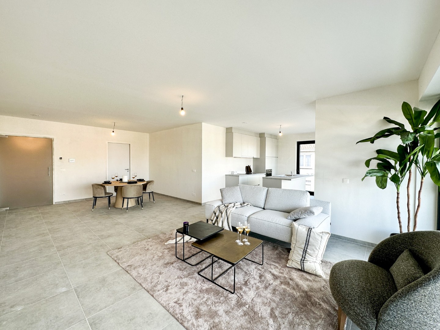 Prachtig lichtrijk en ruim (116 m²) nieuwbouw 2-slpk appartement met (zonne)terras(en), Kortemark 