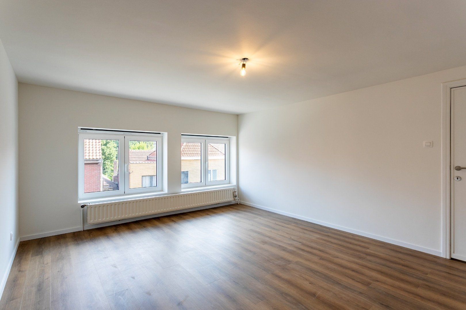 Instapklare woning (EPC:B) met 3 slpk, tuin en garage 