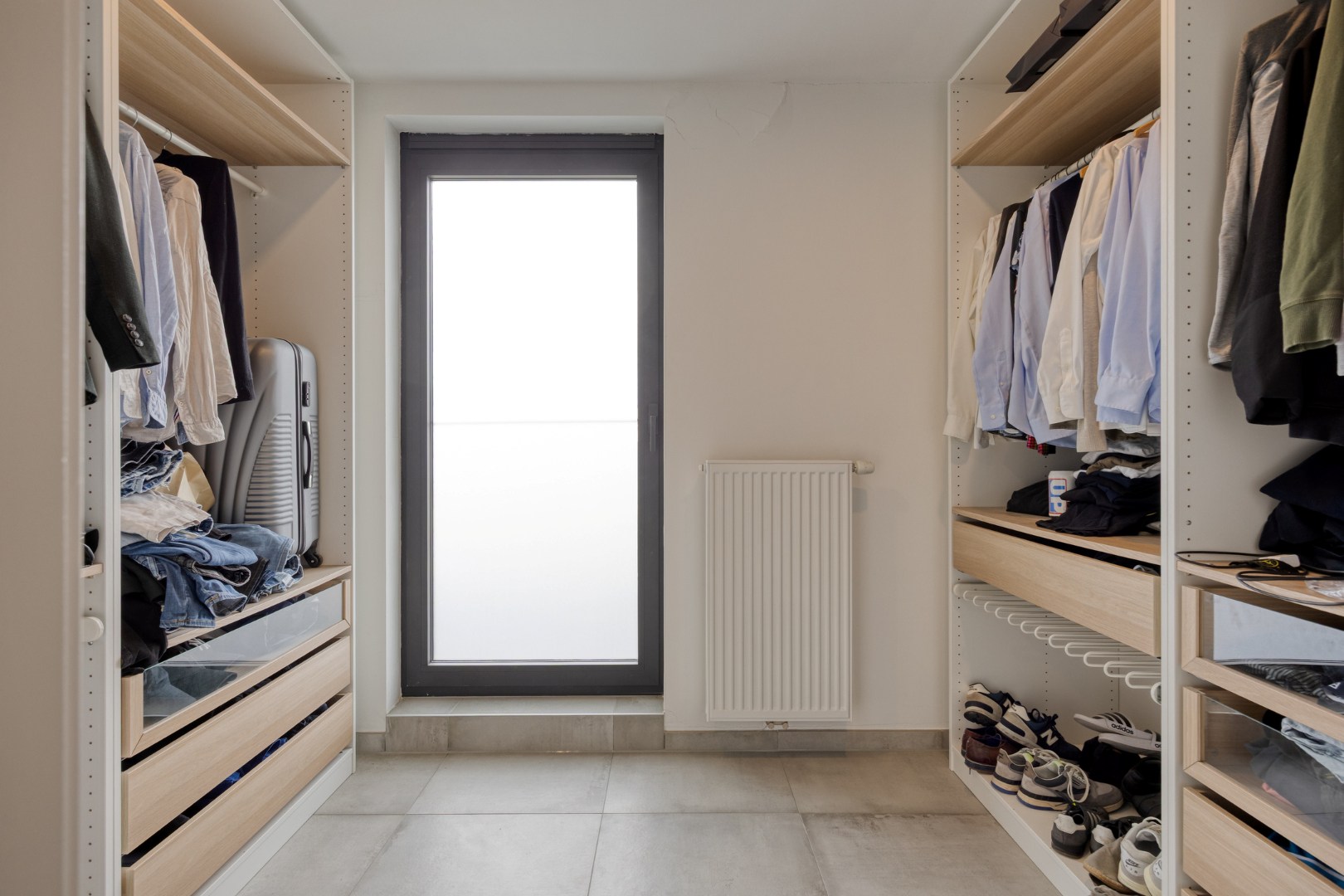 Instapklaar appartement met 2 slpk. en een rustige ligging in Geel-centrum 