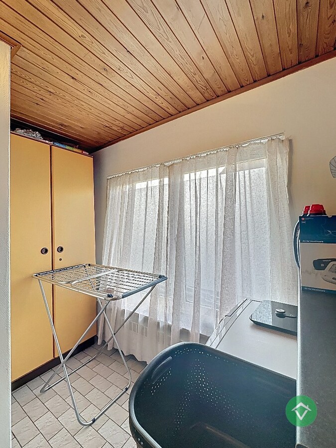 Woning met 2 slaapkamers en garage te Koekelare 