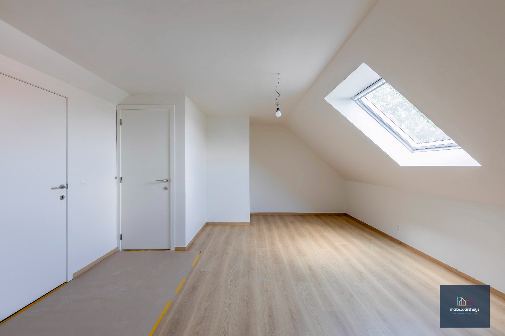 Kwalitatieve Lalys nieuwbouwwoning met tuin en parkeerplaats 