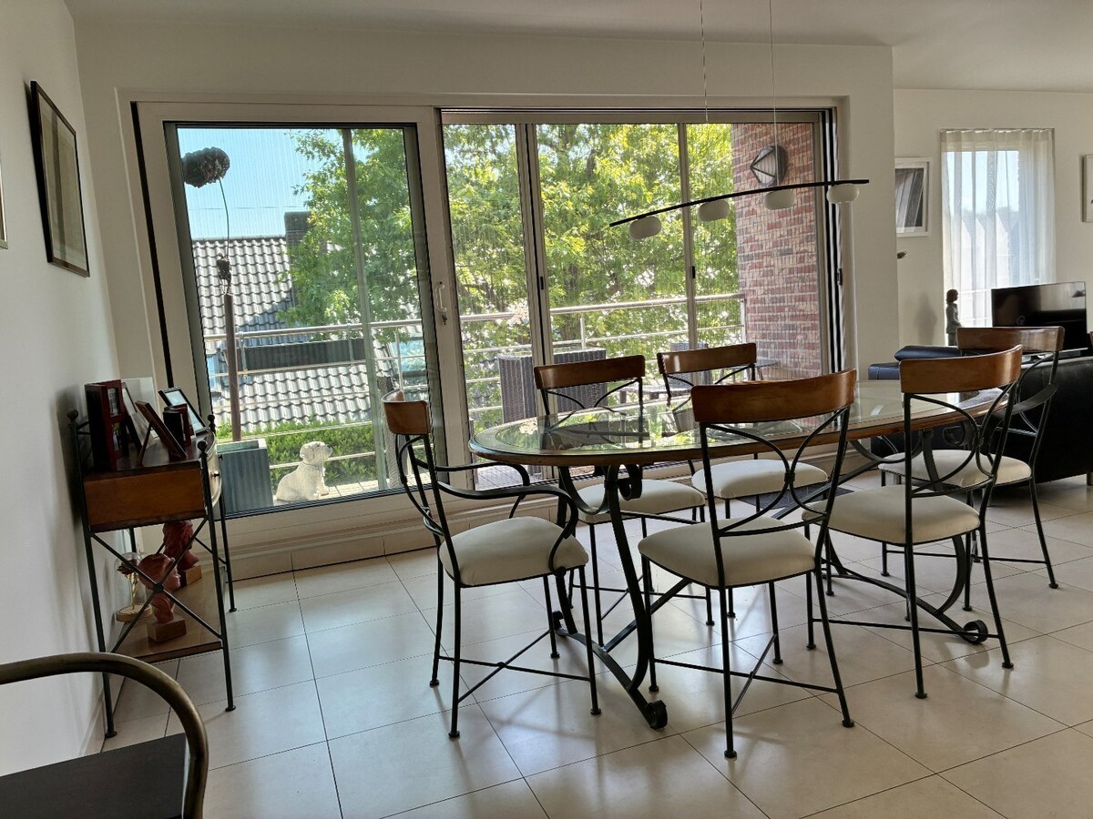 Tijdloos ruim appartement 