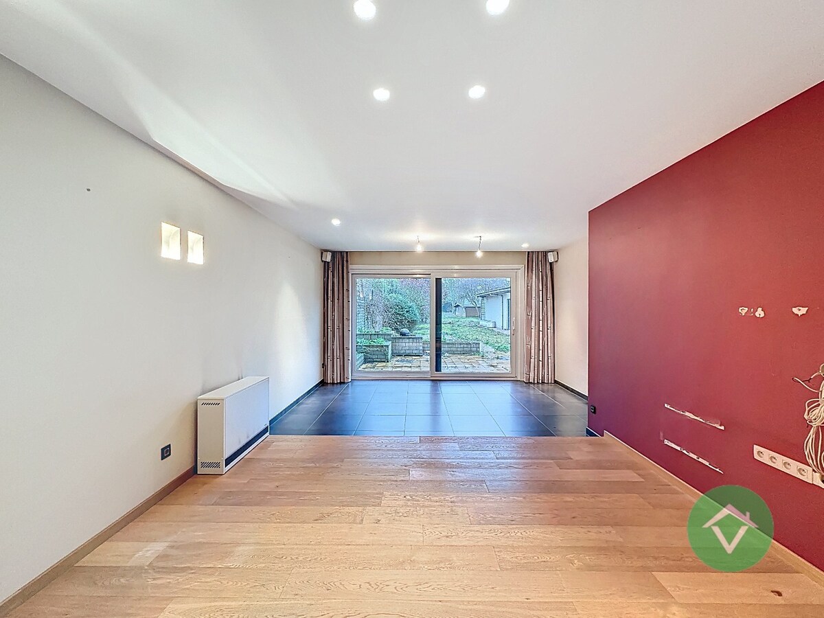 Handelspand met woonst op topligging in Gistel 