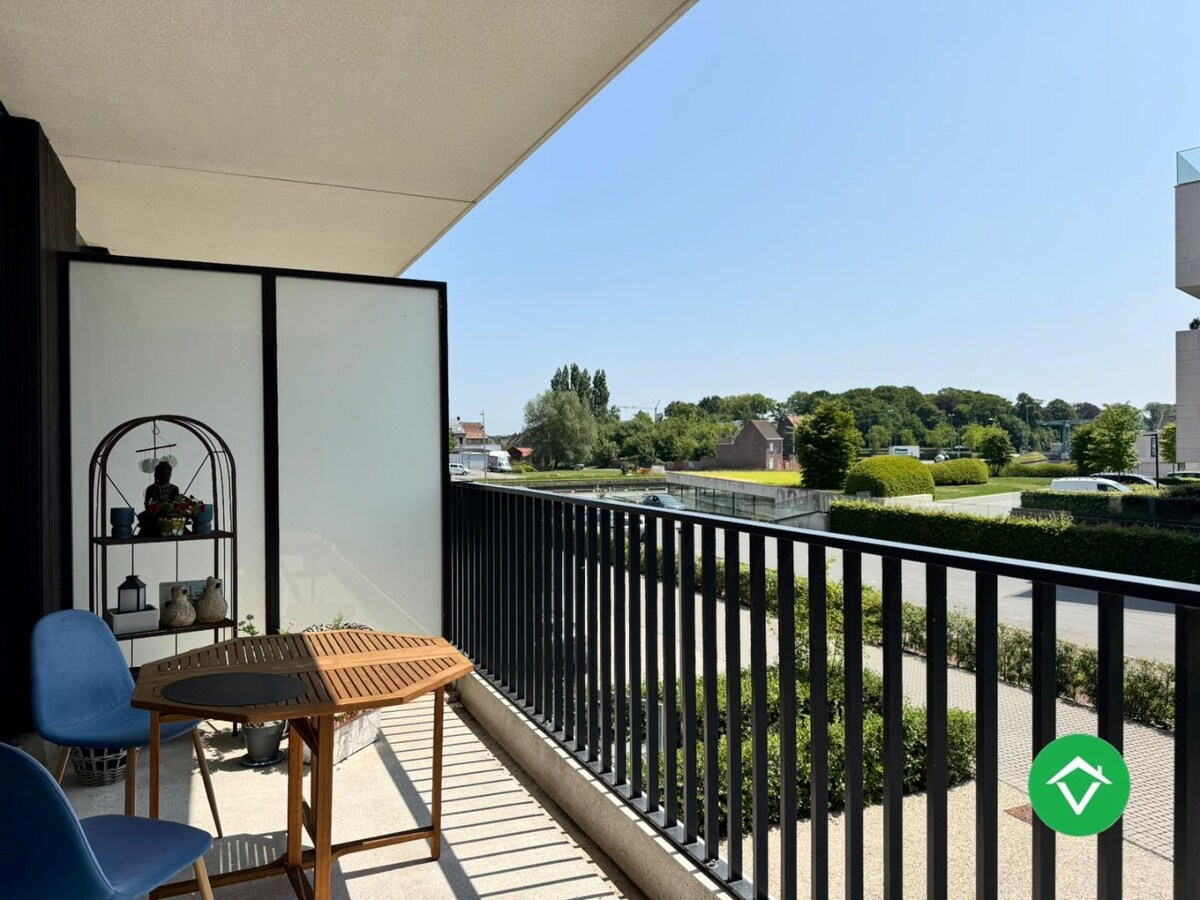 Modern 1-slaapkamerappartement met ruim terras aan de Vaartdijk in Brugge – EPC A 