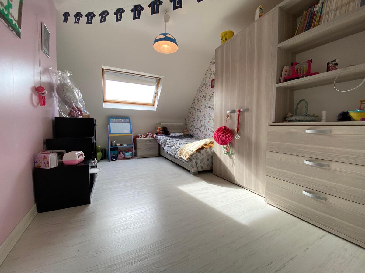 Instapklare woning met 3 slaapkamers en garage te Koekelare 