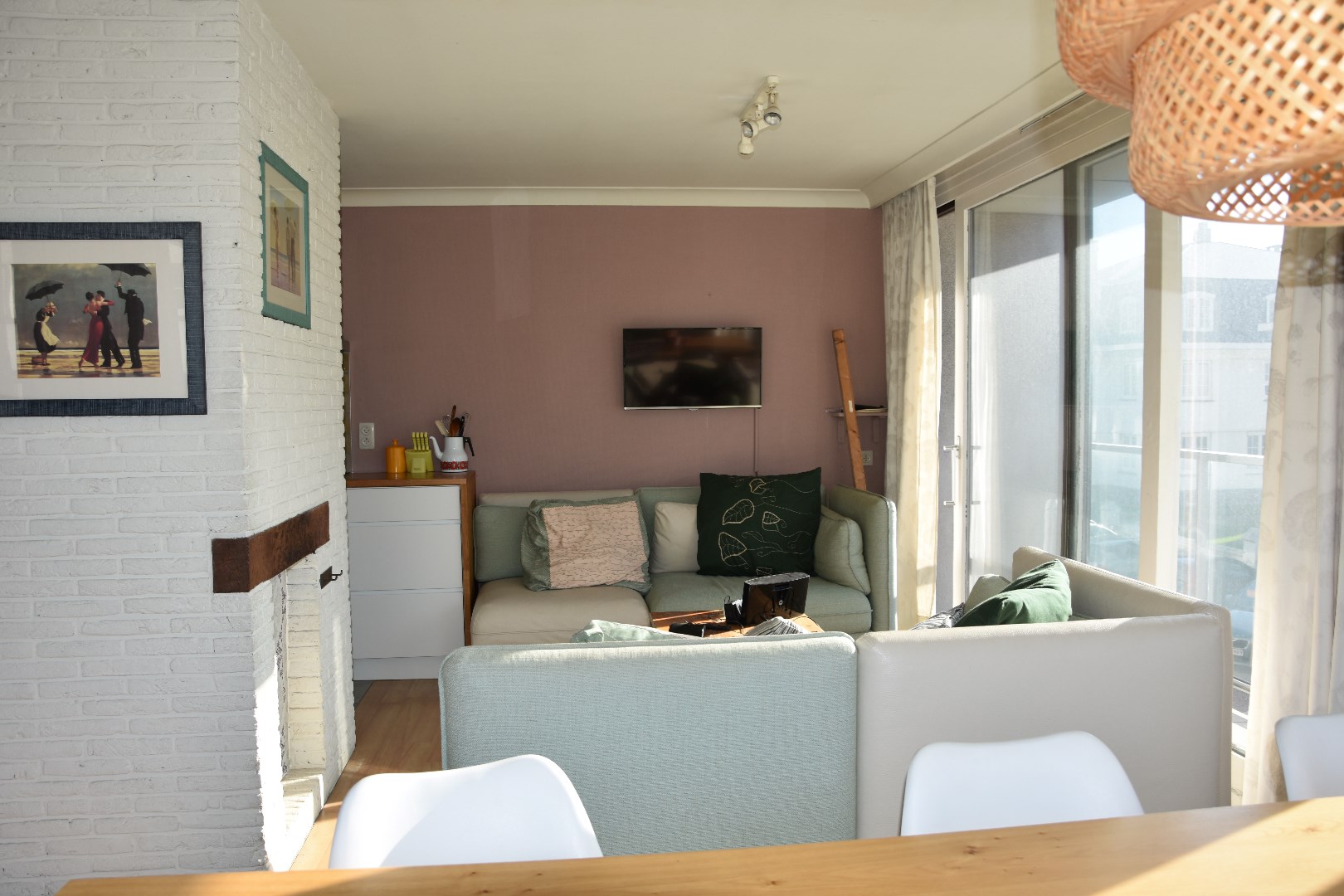 gemeubeld appartement met 2 slaapkamers 