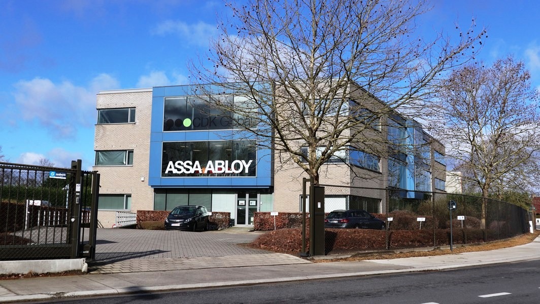 Standingvol kantorencomplex te huur langs E40 in Melle