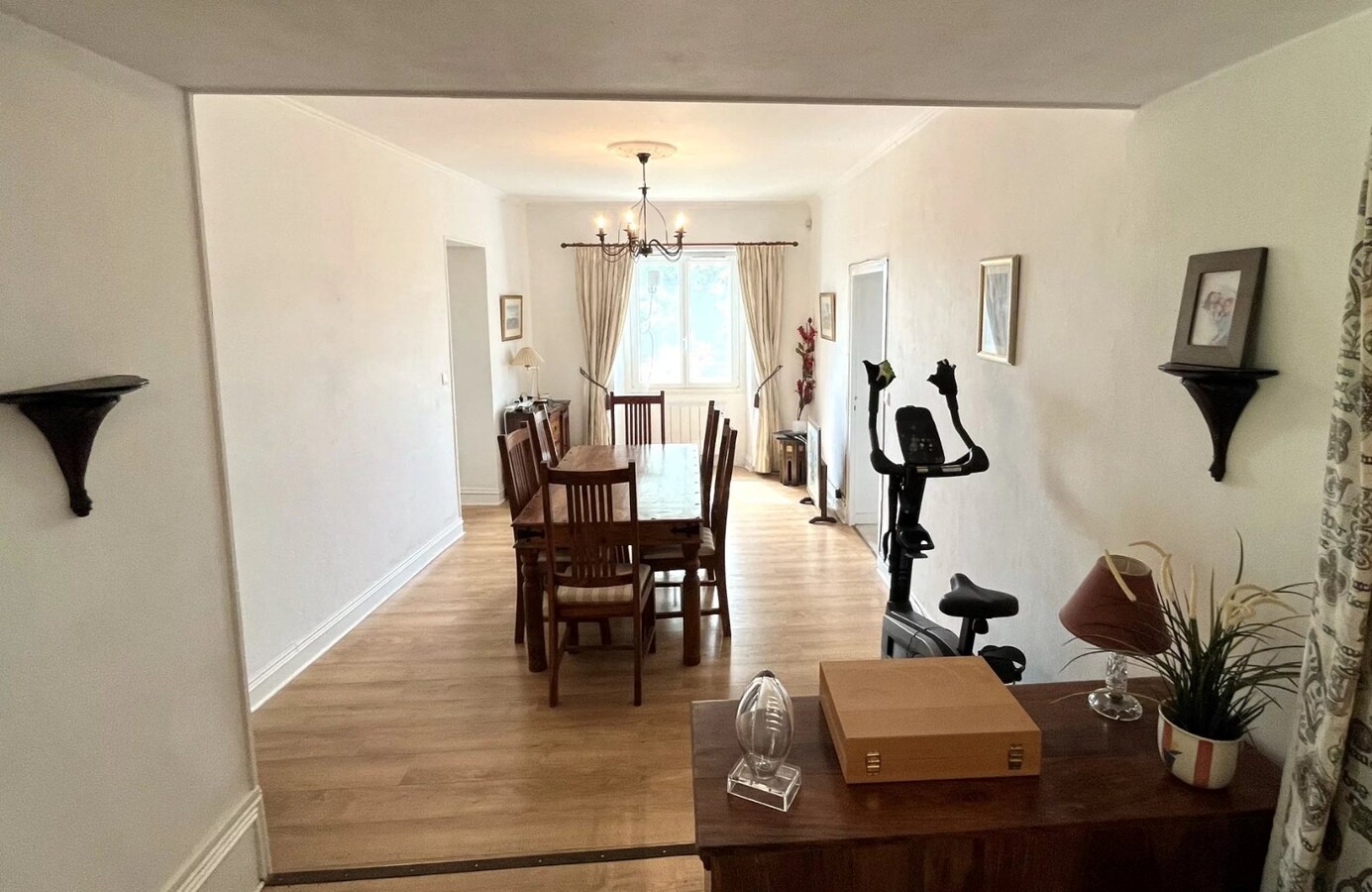 SAINT-MARTIN-DE-RIBERAC - Vakantiewoning met zwembad en 2 gîtes 