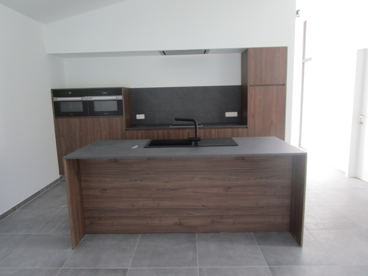 Stijlvolle woning (nieuwbouw) in Gavers woonerf.  Topper !!! 