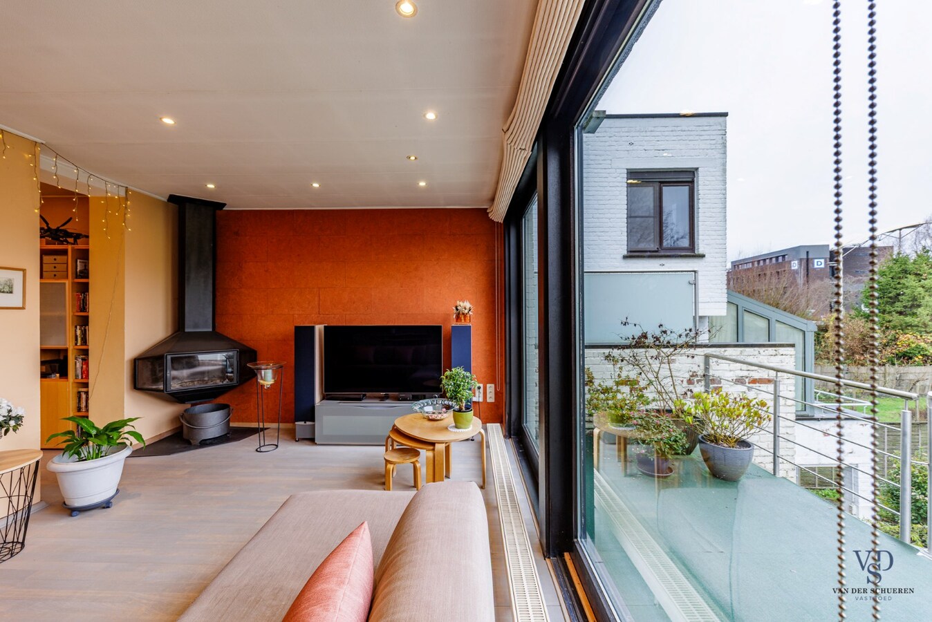 Tijdloos wonen in Gent met royale tuin 