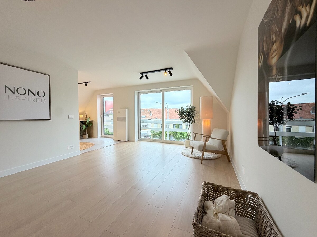 Trendy penthouse te Kortrijk ! EPC B !  **** NONO INSPIRED **** 