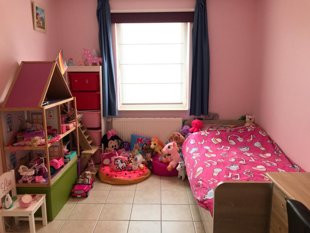 Rustig gelegen, verrassend ruime woning met 4 slaapkamers 