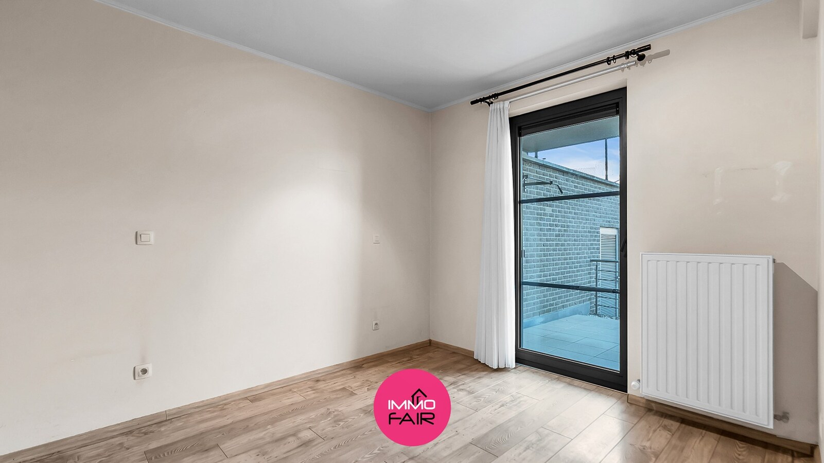 Gelijkvloers appartement met ruim terras in hartje Lanaken 