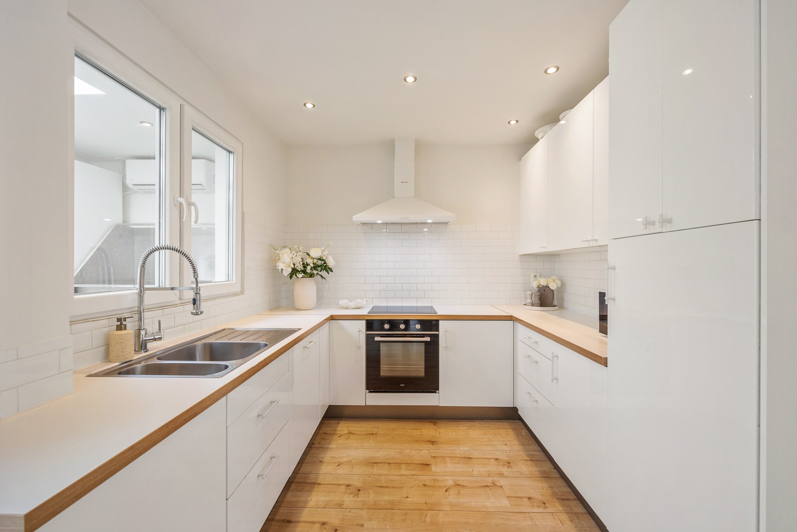 Instapklare woning met 3 slaapkamers op een TOPlocatie te Schoten! 