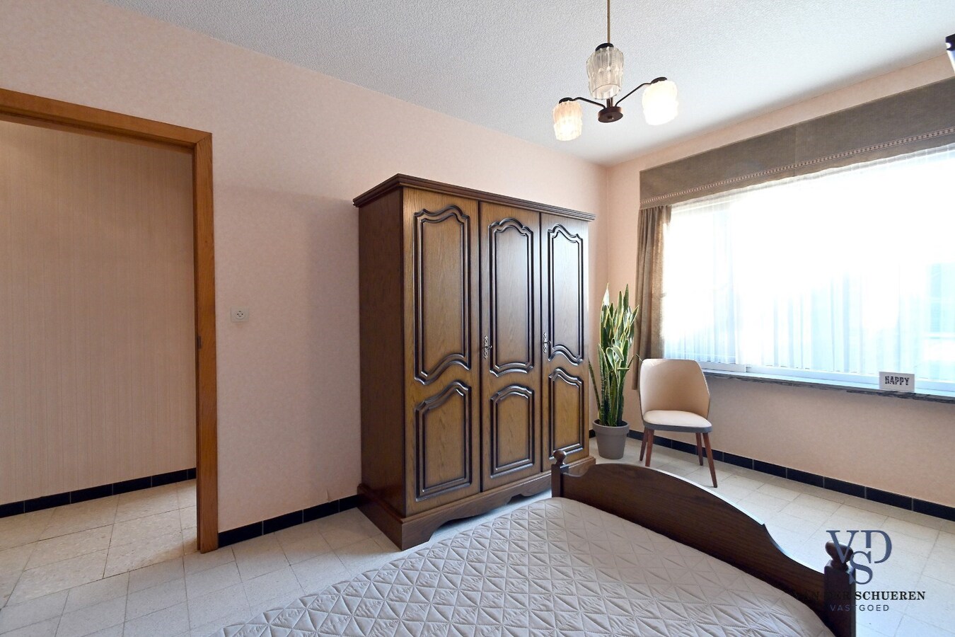 Degelijke bungalowwoning gelegen in een rustige verkaveling 