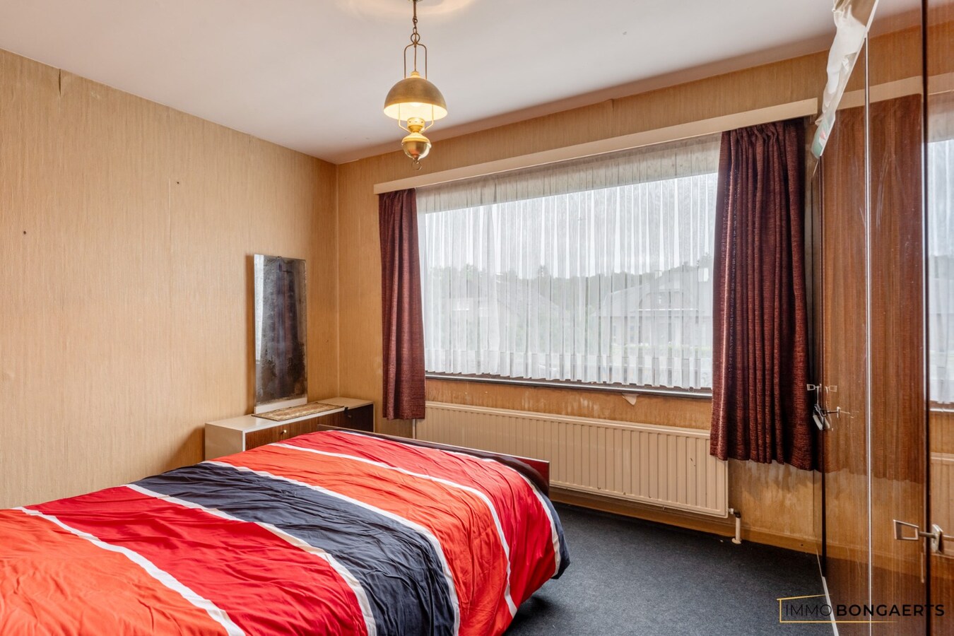 Vrijstaande woning met 3 slaapkamers 