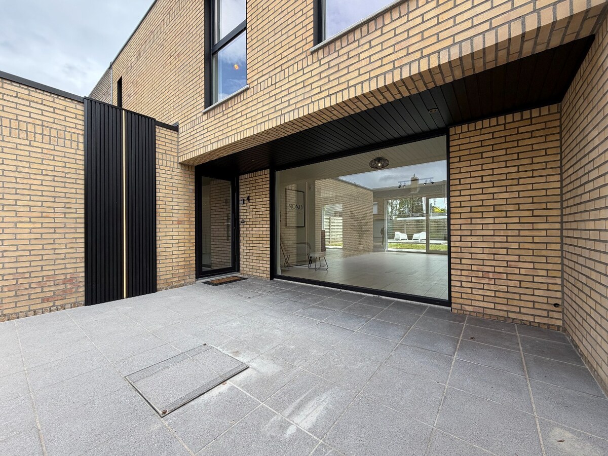 Fantastische 4-slaapkamerwoning in gegeerde buurt te Heule *** NONO INSPIRED *** 