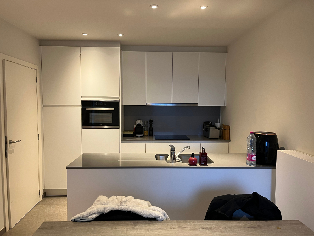 Ruim appartement vlakbij Aspers centrum. GEEN VASTE KOSTEN !! 