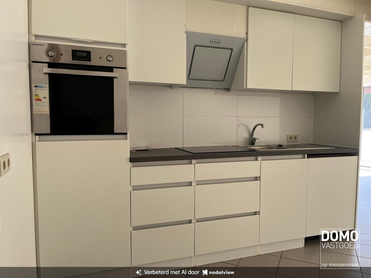 DUPLEXAPPARTEMENT MET TERRAS TE STOKROOIE 