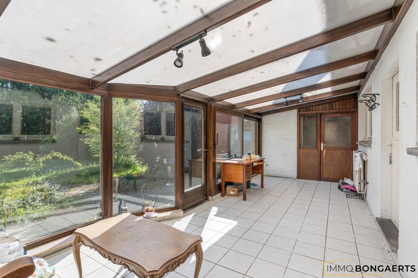 Rustig gelegen woning op een groot perceel 