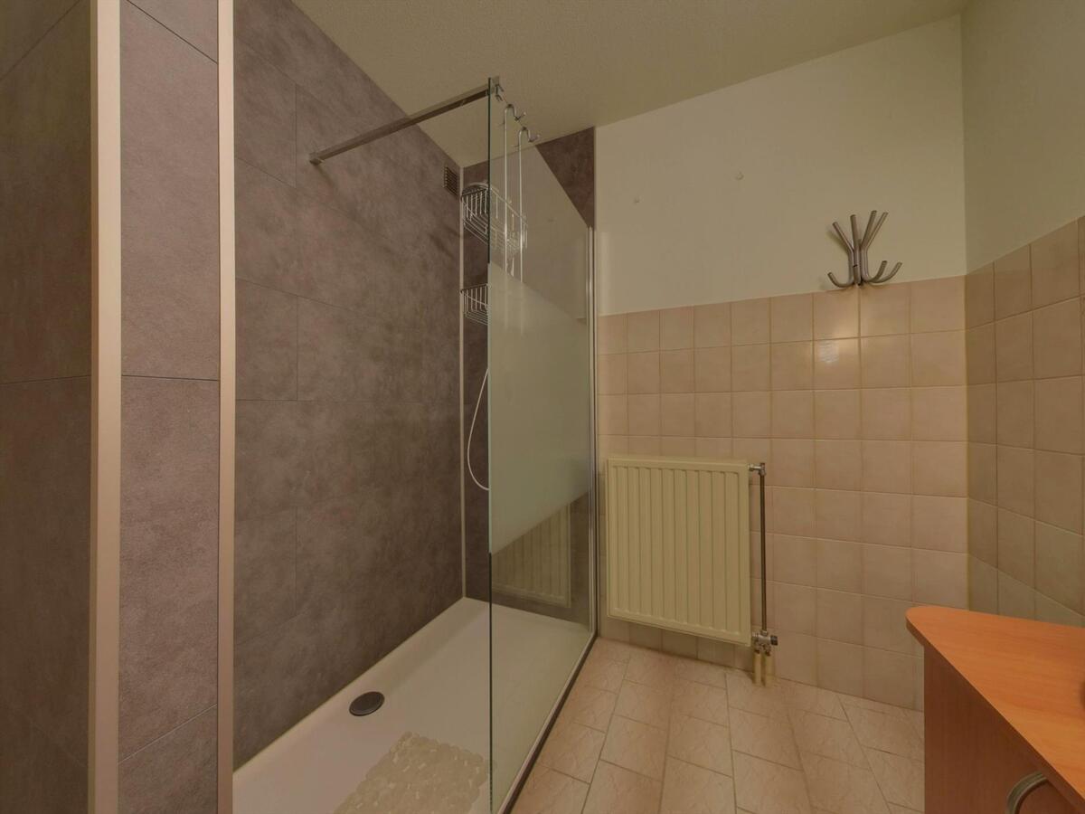 Lichtrijk tweeslaapkamerappartement te Kuurne 