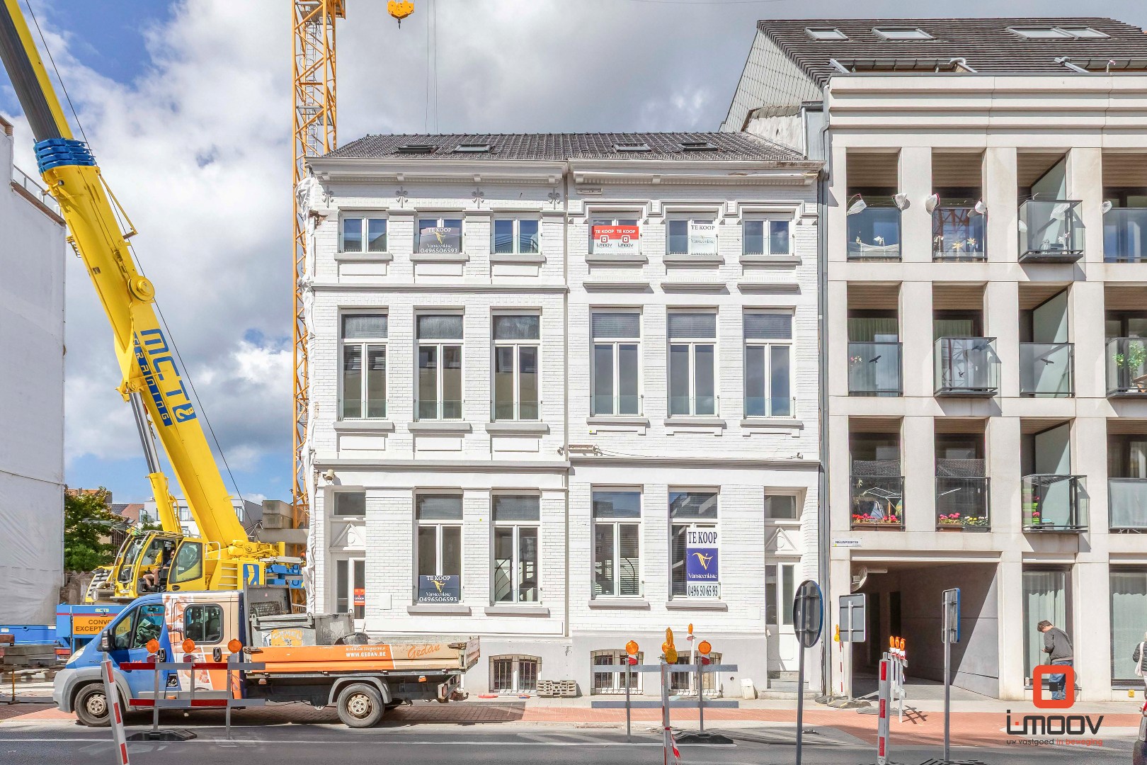 Instapklare tweeslaapkamer duplex met groot terras in de Nieuwpoortsesteenweg, Oostende 