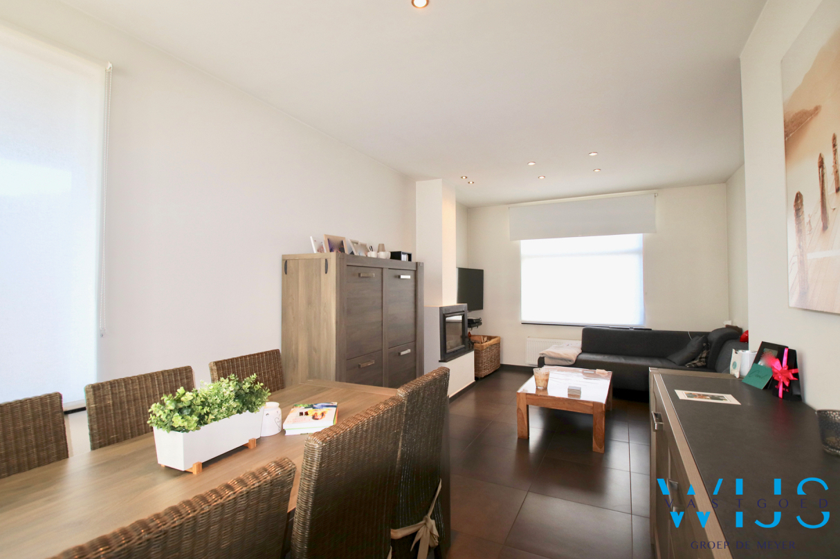 Instapklaar en gezellig woonhuis met 2 slaapkamers en tuin ! 