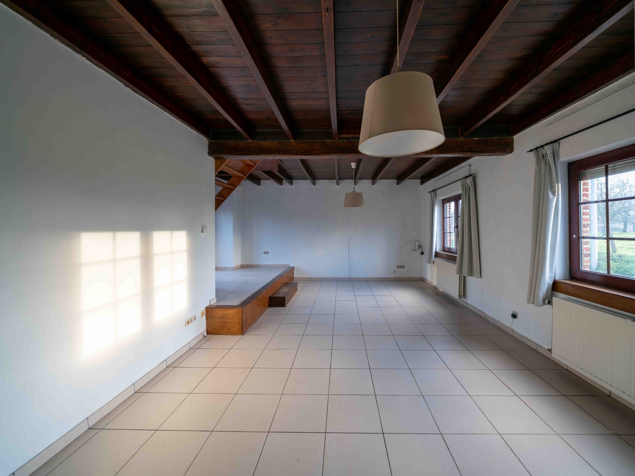 Woning met 2 kamers en veel potentieel op AAA-locatie 