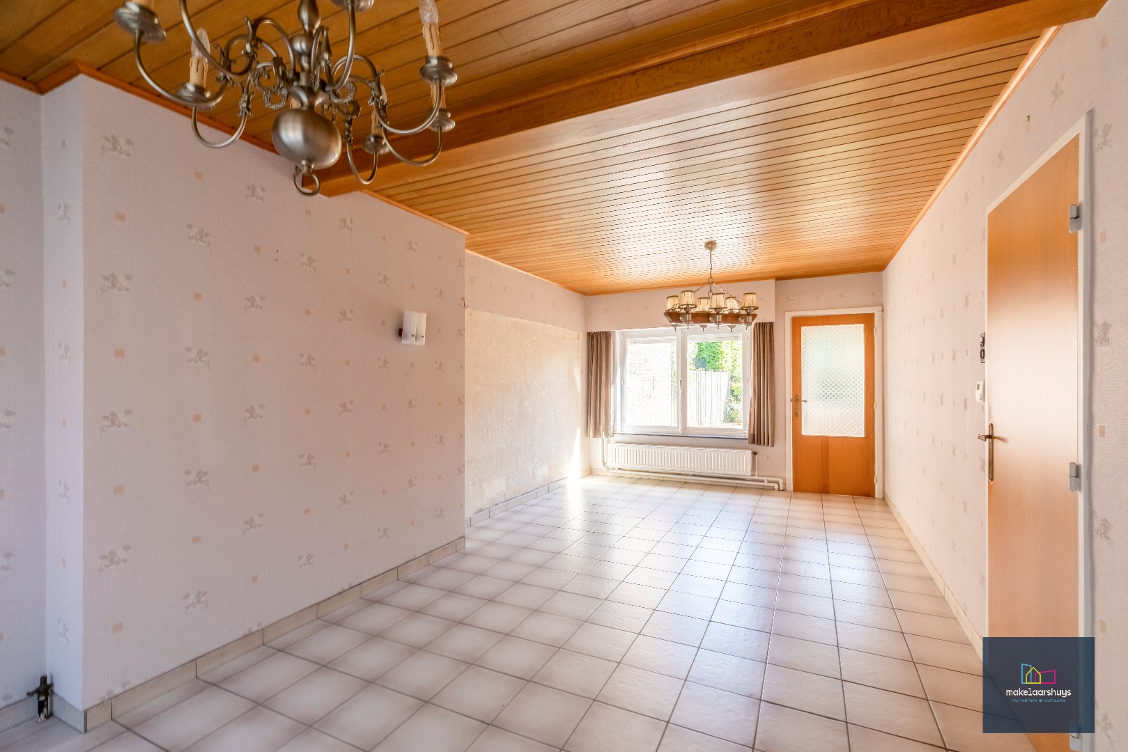 Gunstig gelegen woning met 3 slpk en aangename tuin 