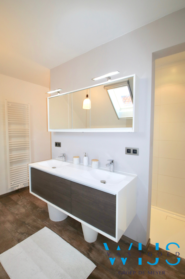 Enorm gezellig woonhuis op toplocatie in Assenede ! 