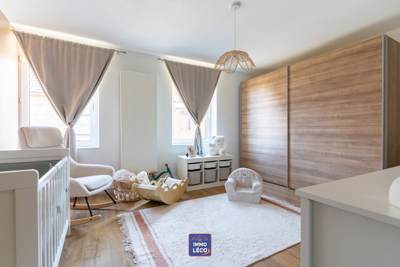 Maison rénovée avec jardin, idéalement située, COUP DE COEUR !! 