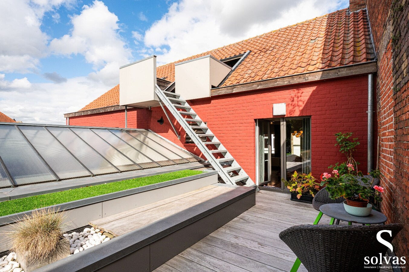 Uniek pand in het hart van Maldegem – wonen en werken onder één dak! 