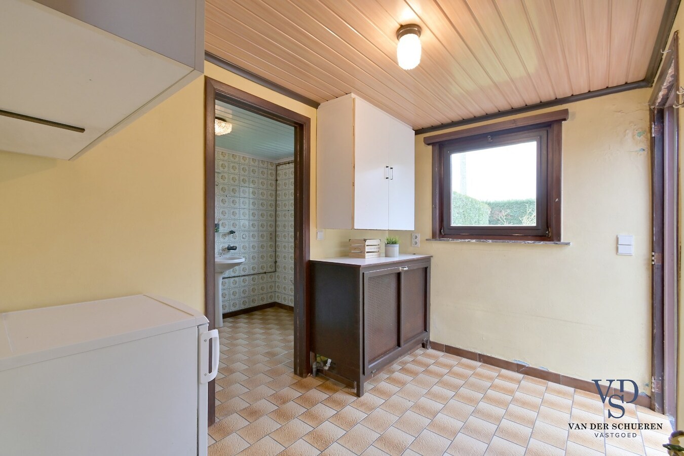 Te renoveren woning met centrale ligging 