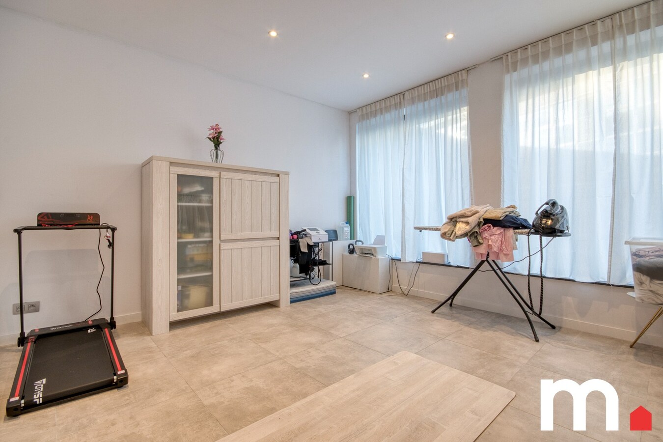 Instapklare woning te Izegem met 5 slaapkamers nabij het centrum TOPPER! 