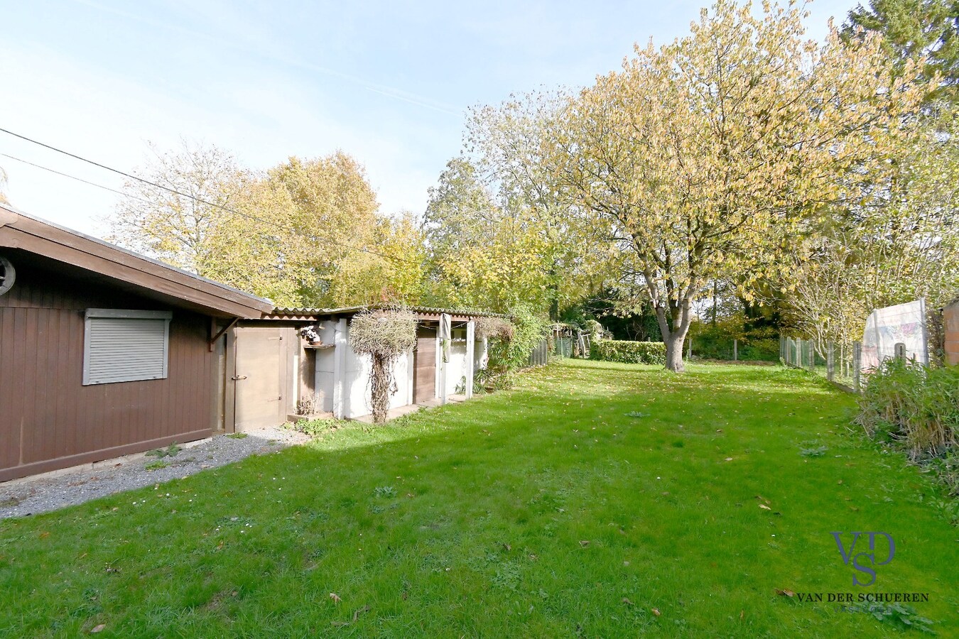 Te renoveren halfopen bebouwing in Deurle 