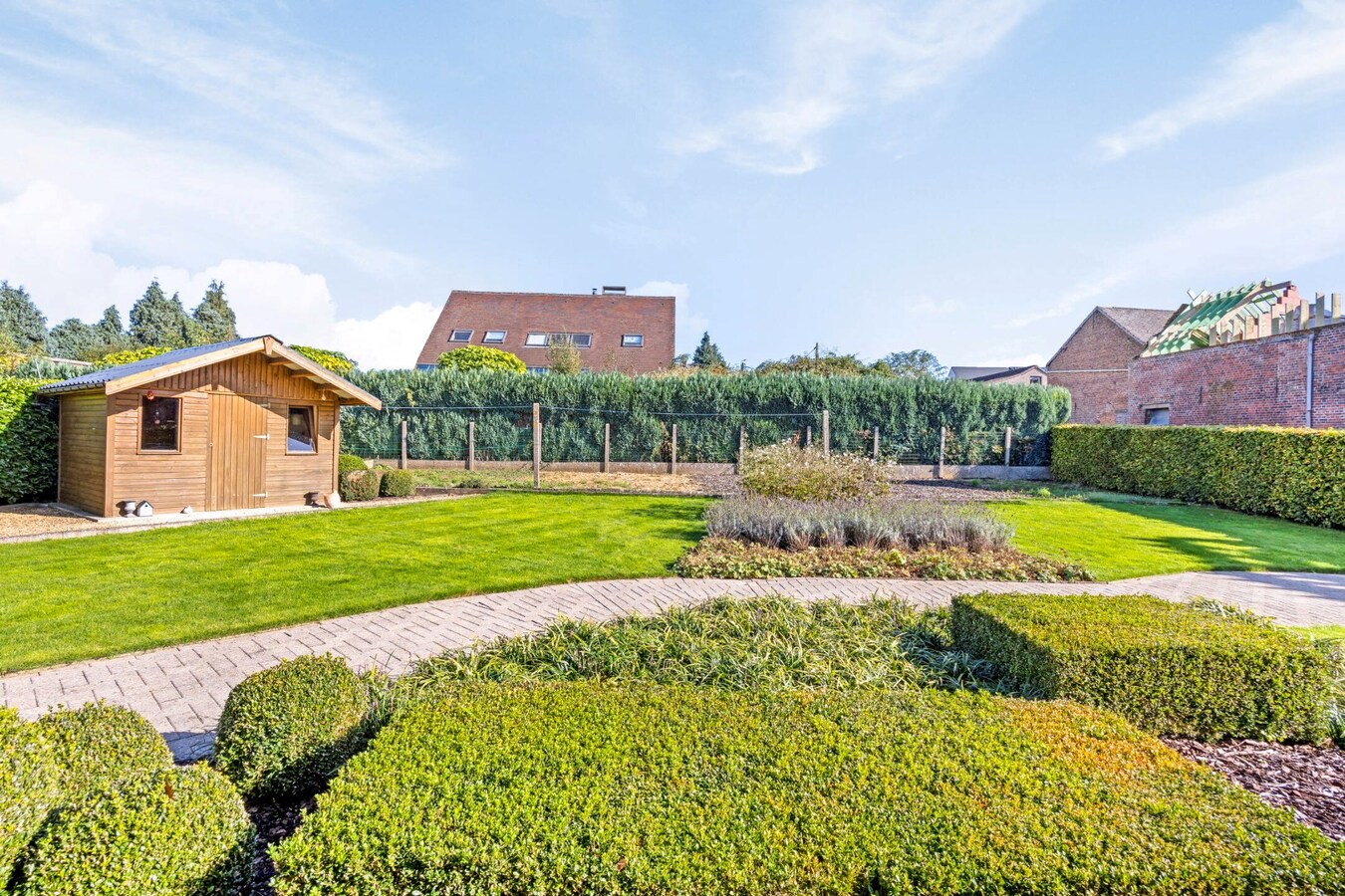 Mooie open bebouwing te Hoegaarden (Outgaarden) 