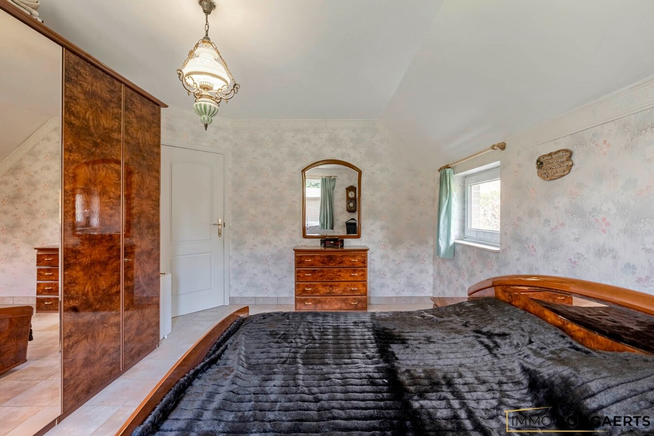 Ruime, rustig gelegen woning met drie slaapkamers 