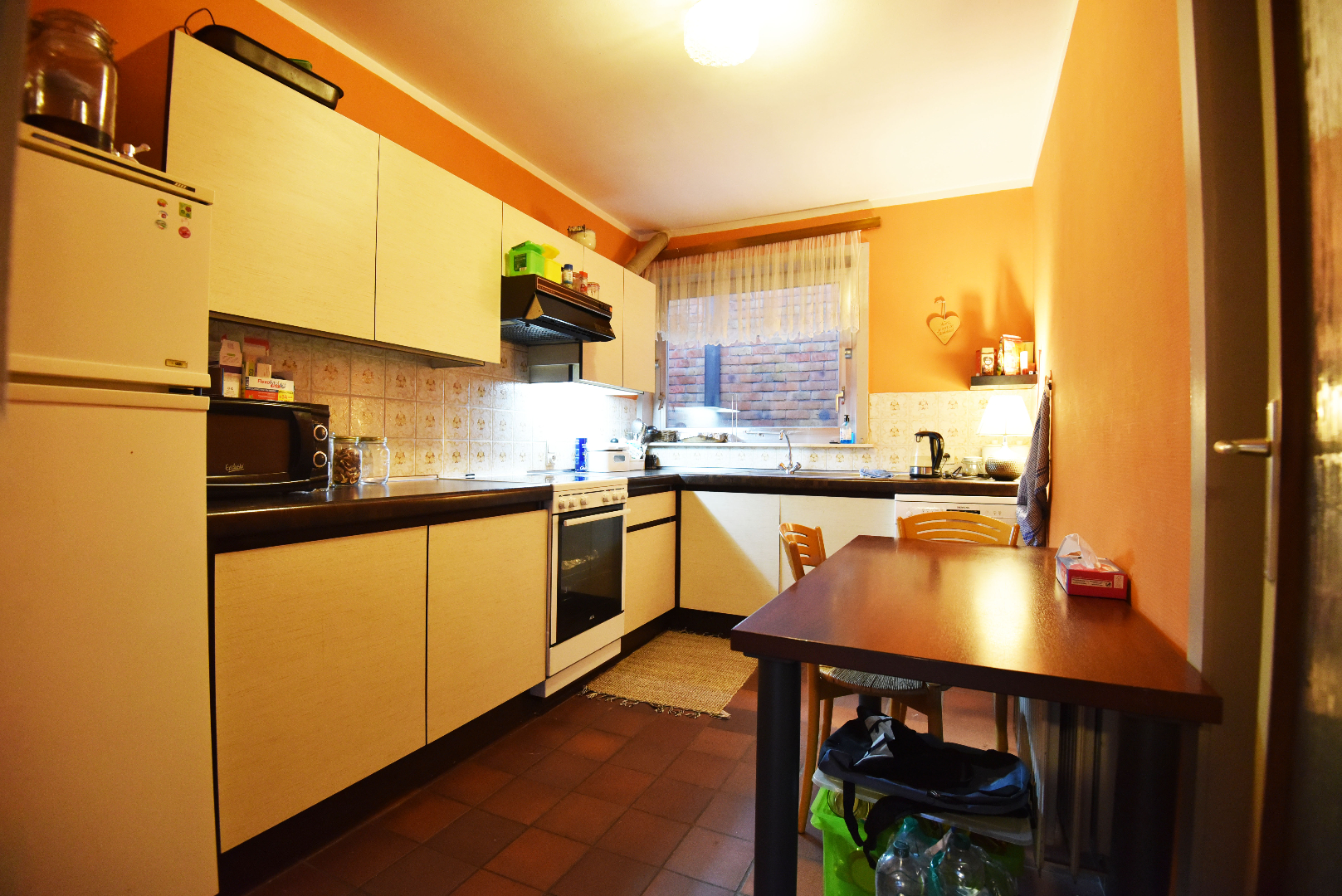 Building centrum Maldegem met 3 appartementen 