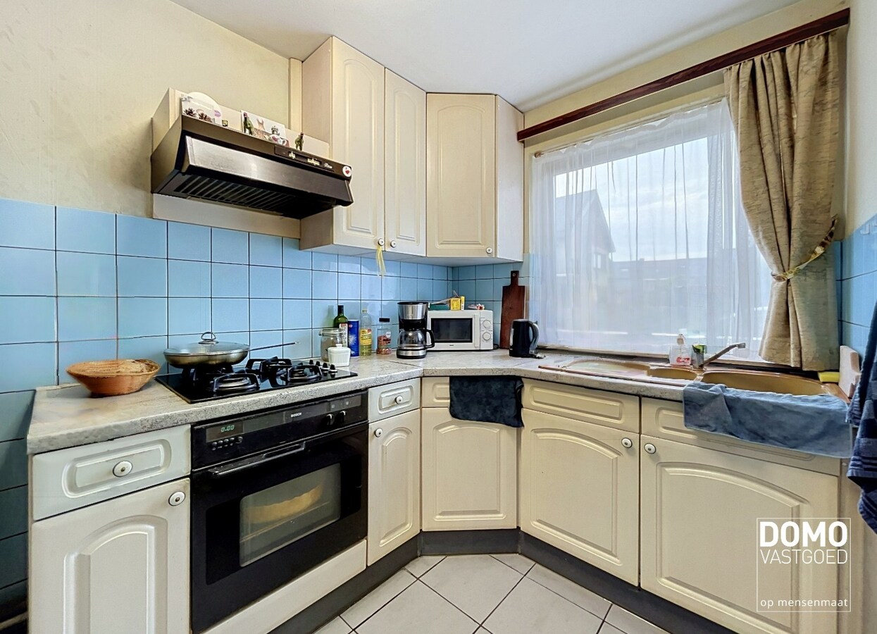 CENTRAAL GELEGEN APPARTEMENT TE HASSELT MET 1 SLAAPKAMER 