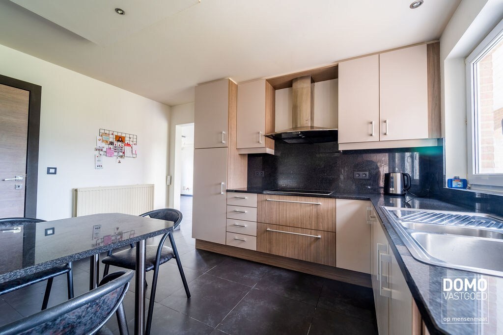 Ruime woning gelegen te Schulen (Herk-de-Stad) – EPC label B 