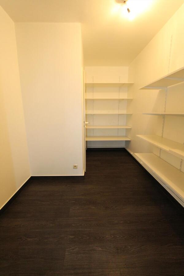 Handelspand te Beveren Roeselare 