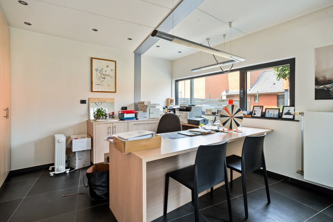 Bedrijfswoning met werkplaats op industrieterrein van Houthulst 